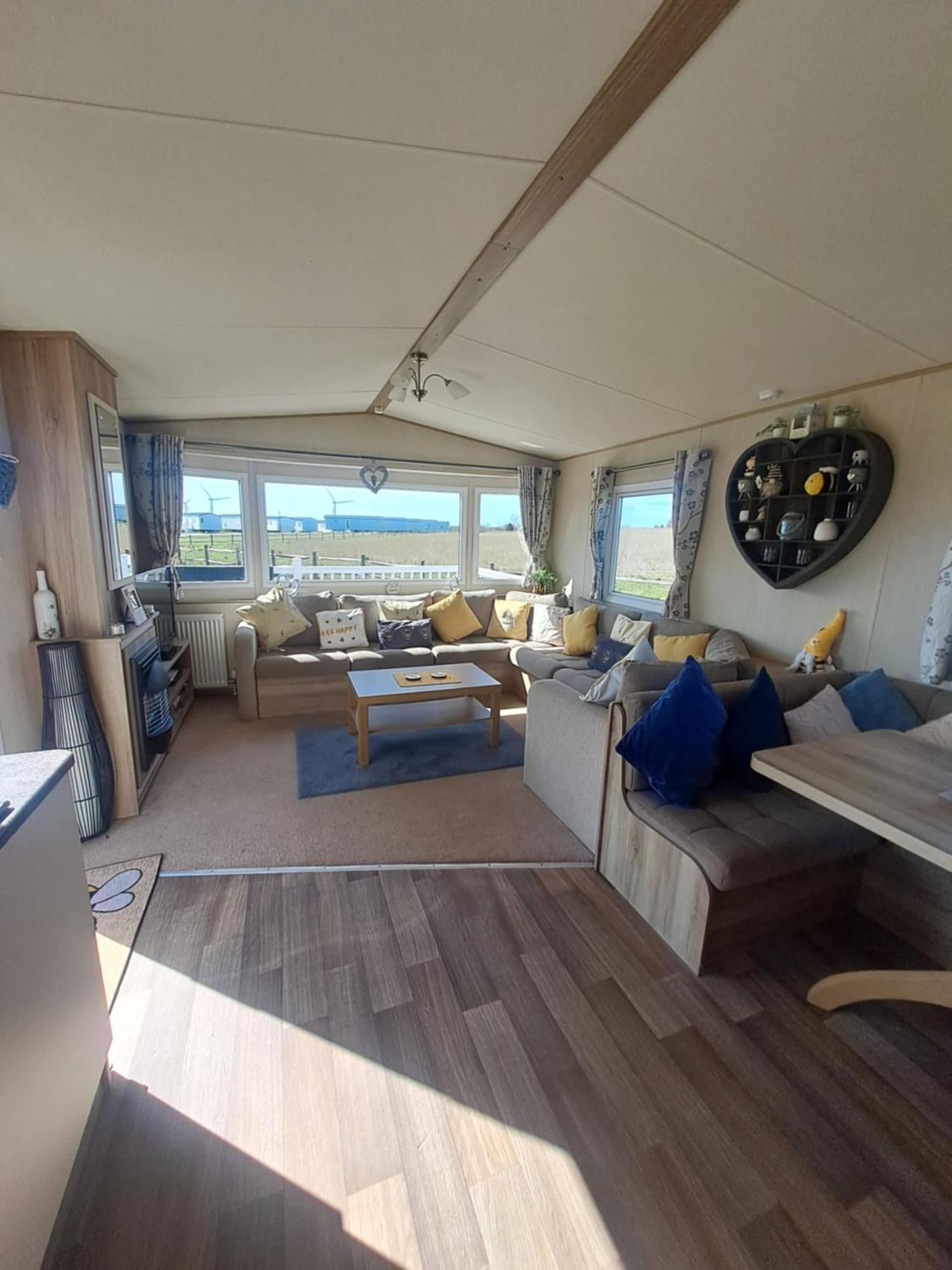 N & V Caravan Sand Le Mere Tunstall  Buitenkant foto